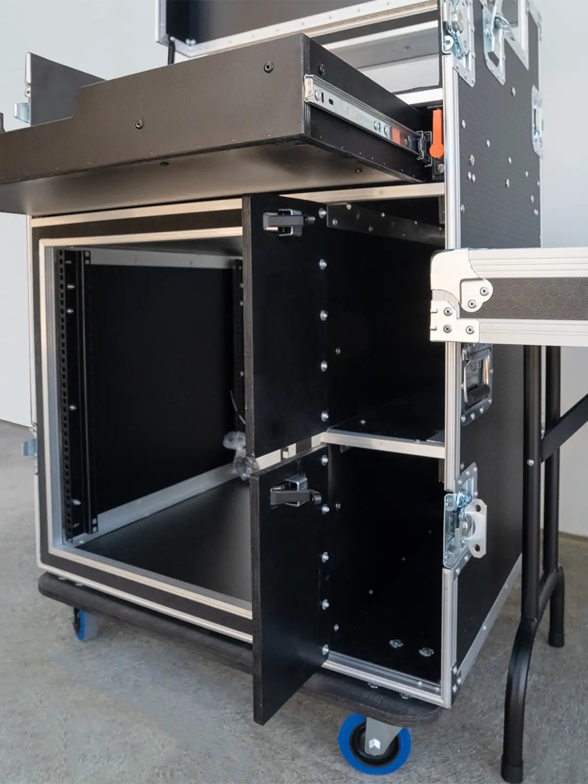 side compartments and drawer on Single Monitor Broadcast Workstation Road Case