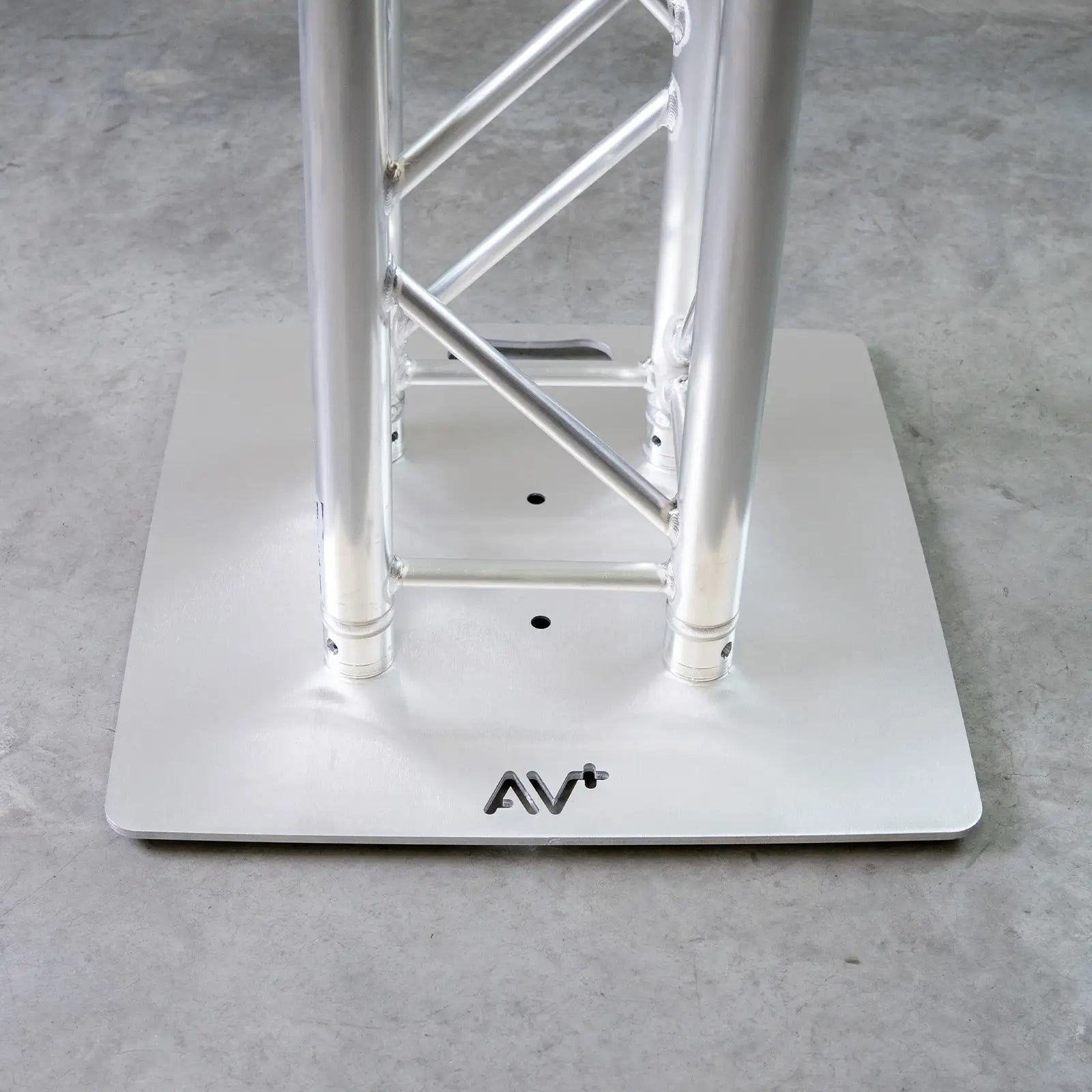 Titan AV 600 Aluminium Base Plate - 290 Truss
