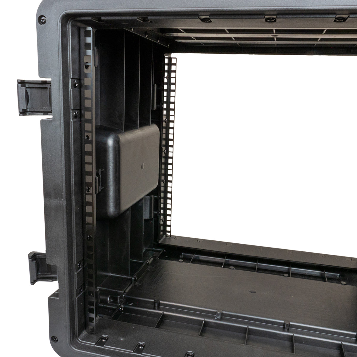 Titan AV 19" 10RU X Series Hard Case on Wheels