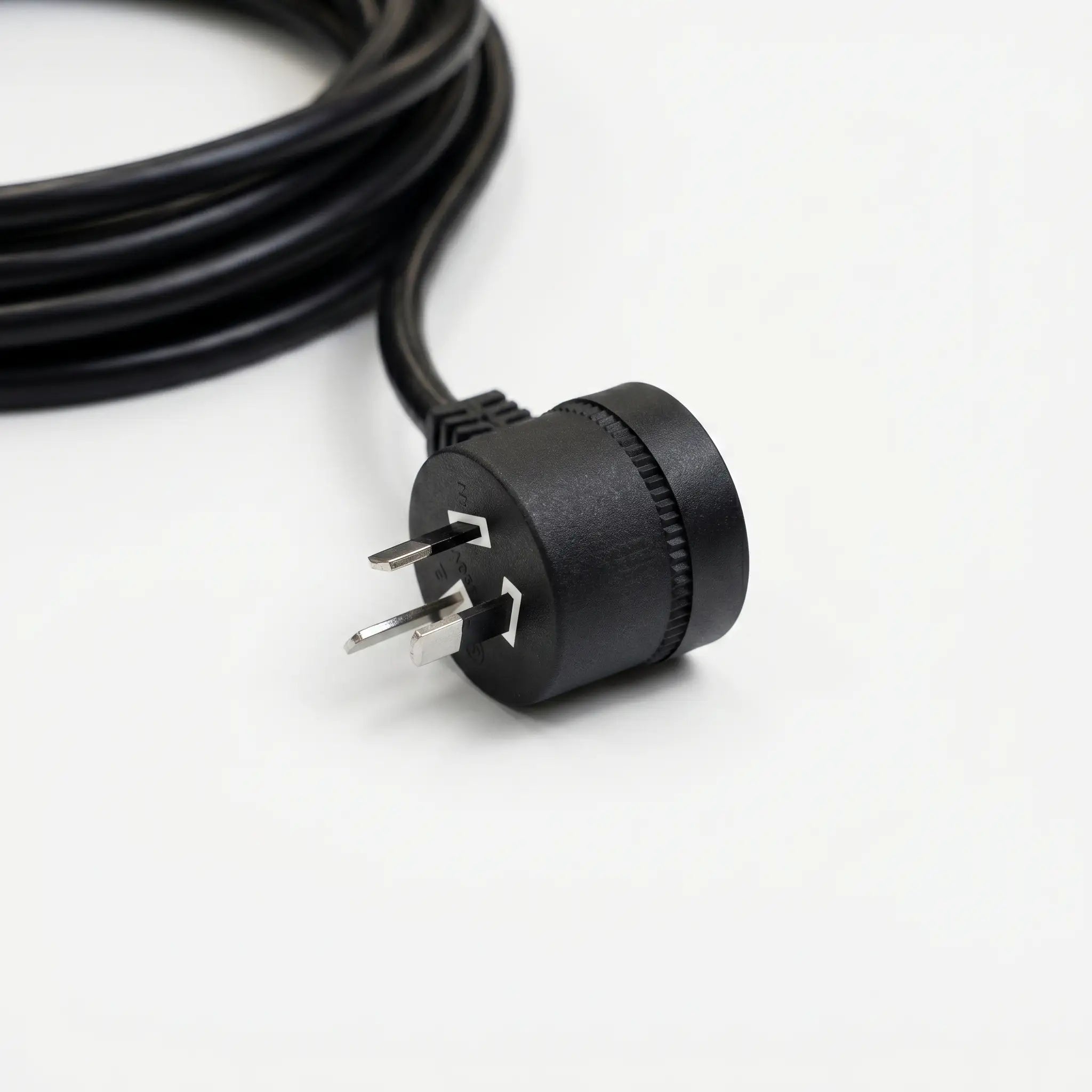 PowerCON Power Cable with Piggyback Plug (1.5m-10m)