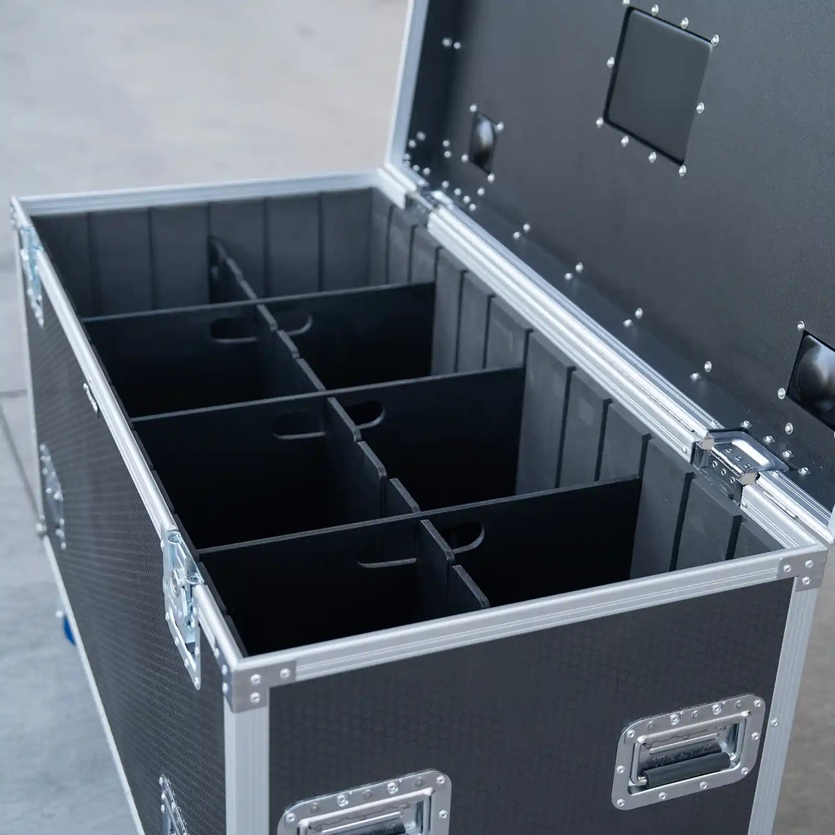 Large & Tall Cable Packer with Adjustable Dividers & Removable Tray – Pro Road Case