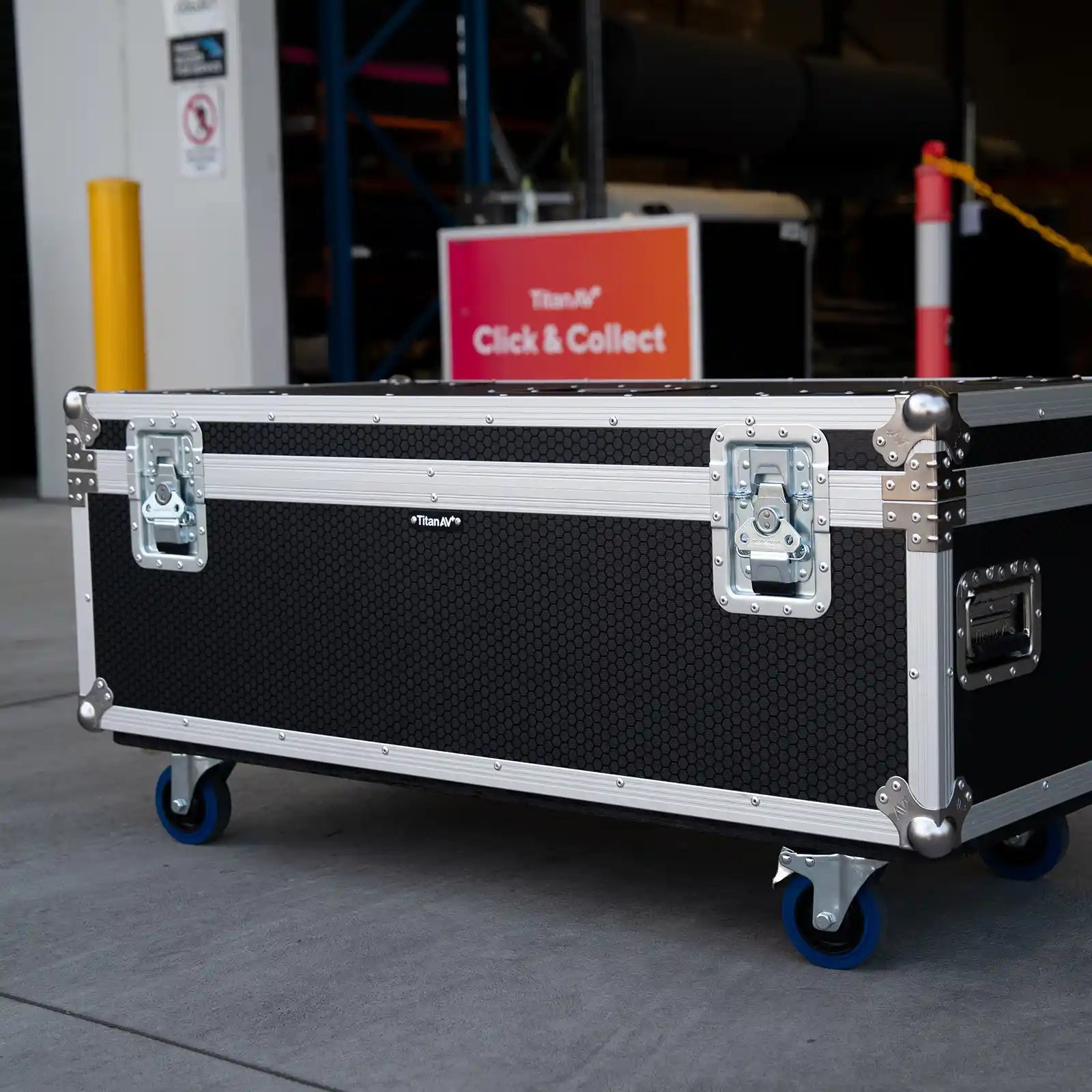 Large & Short, Pro Cable Packer Road Case