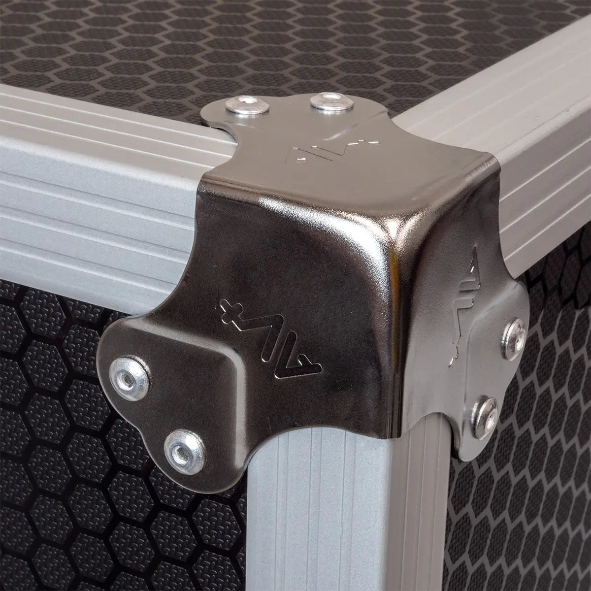 Mixer Case for Allen & Heath QU16