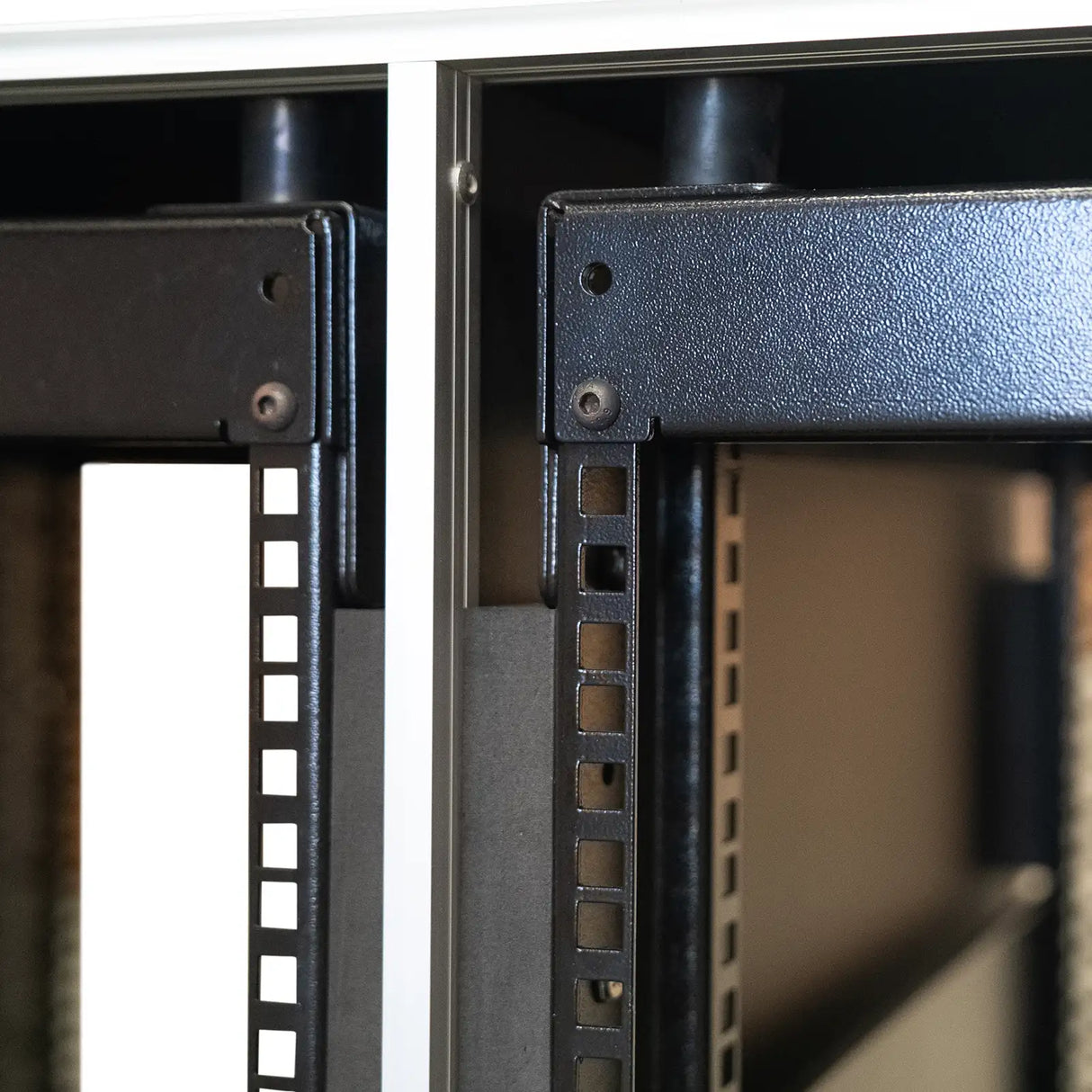 Dual 12RU Shockproof Rack Workstation with Side Tables