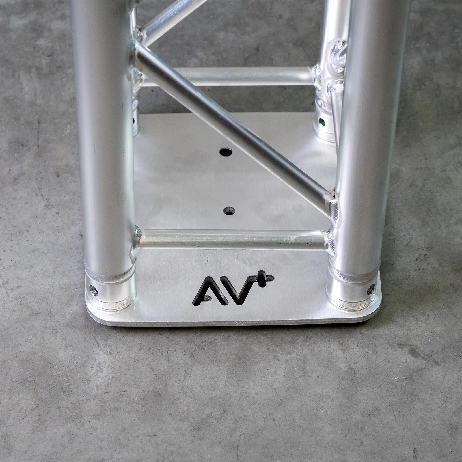 300 Aluminium Base Plate - 290 Truss