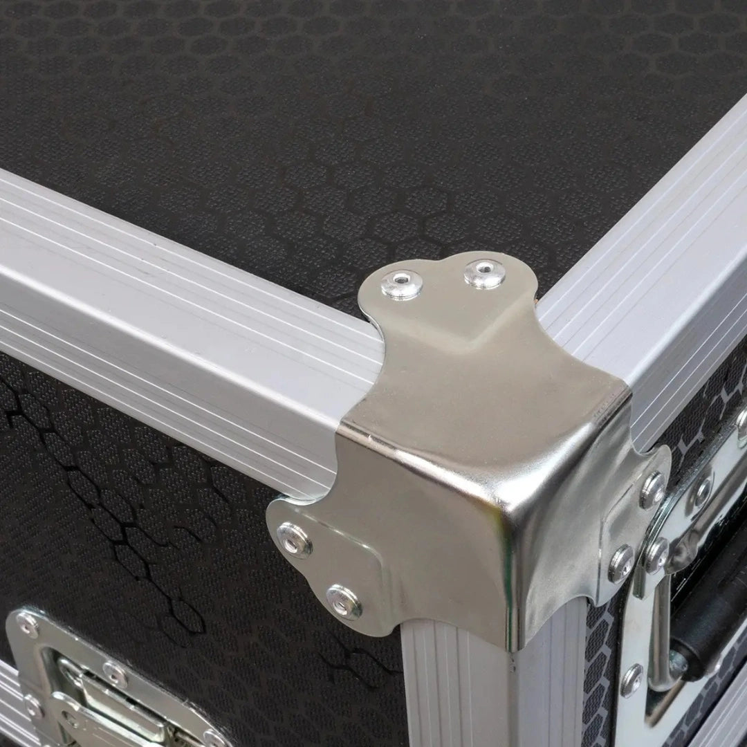Road Case Corner on Behringer Wing Case
