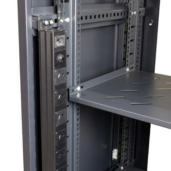 Titan AV Vertical Power Rack Mount, 10A, 20 Way