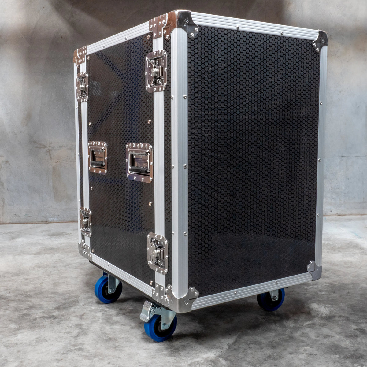 16RU Rack Case on Wheels | 19